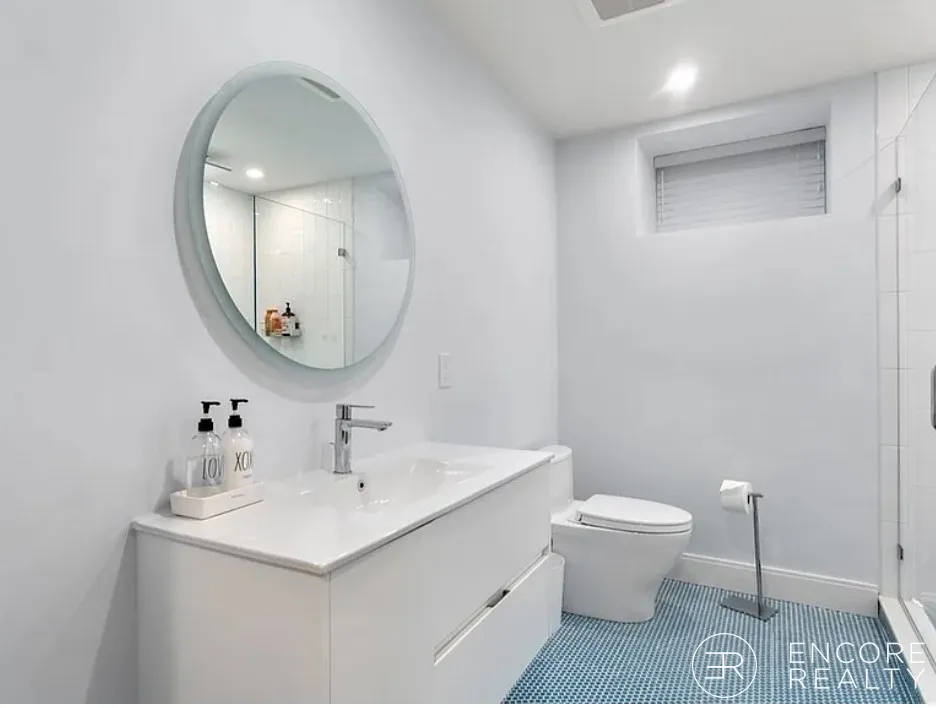 82 Summit Ave, Corey Hill