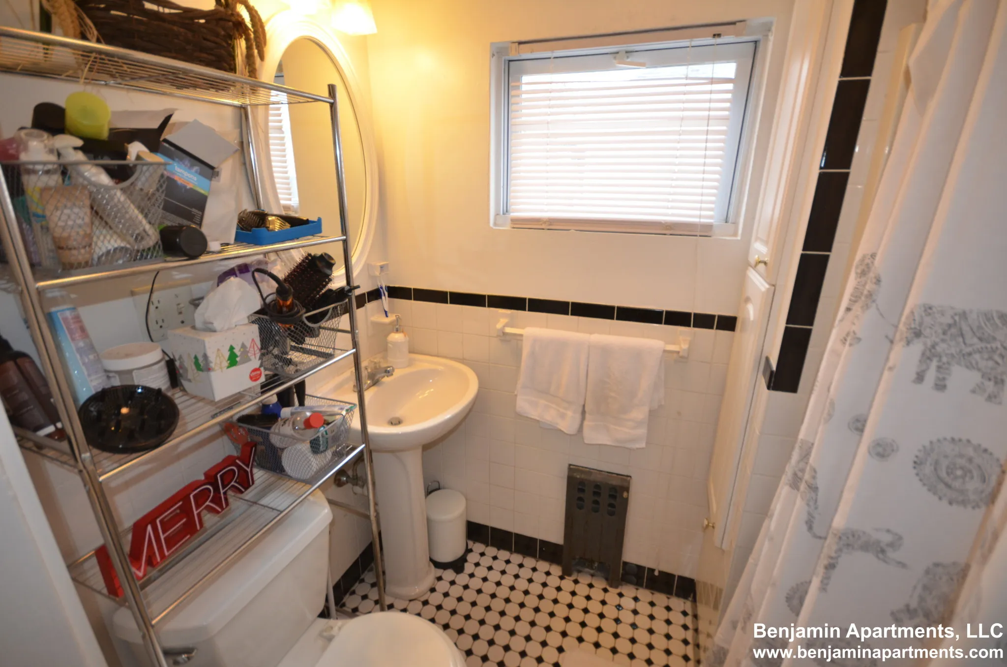 25 Pratt St, Allston