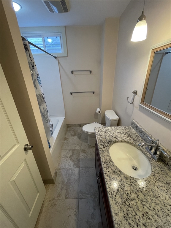 32 Suffolk St, The Port