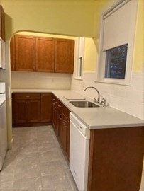 293 Woburn St, Reading