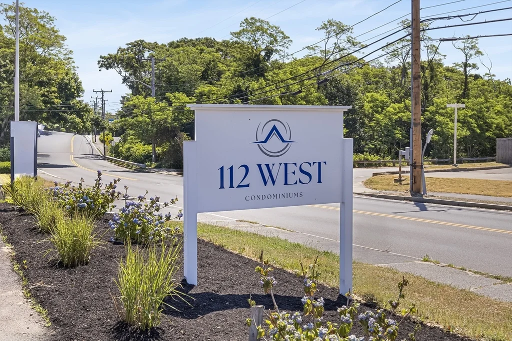 112 West Main, Barnstable
