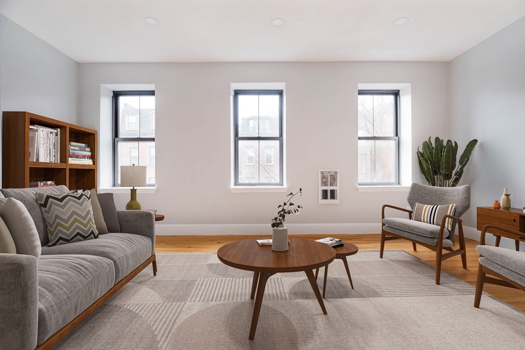 11 East Springfield St, South End