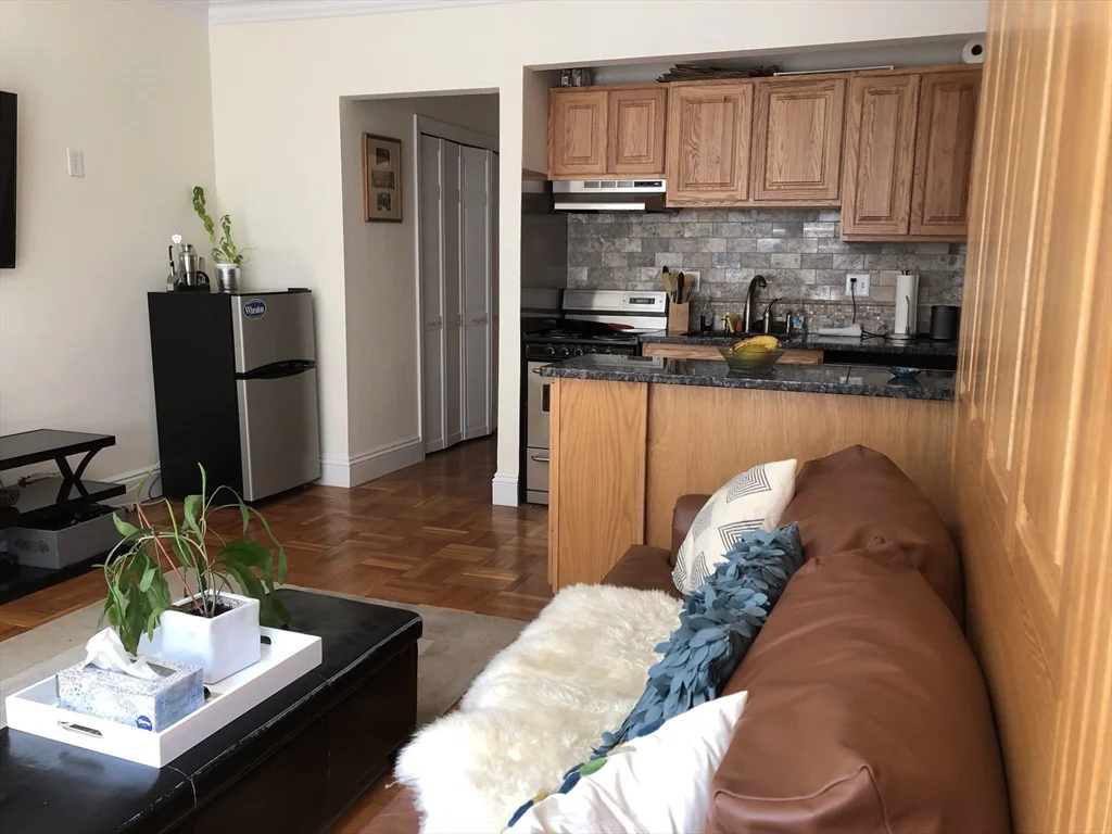 56 Commonwealth Ave, Back Bay