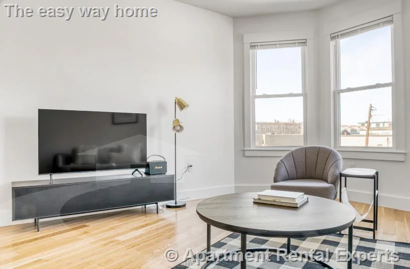 406 Columbia St, Central Square