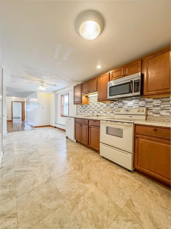 117 Central St, Peabody