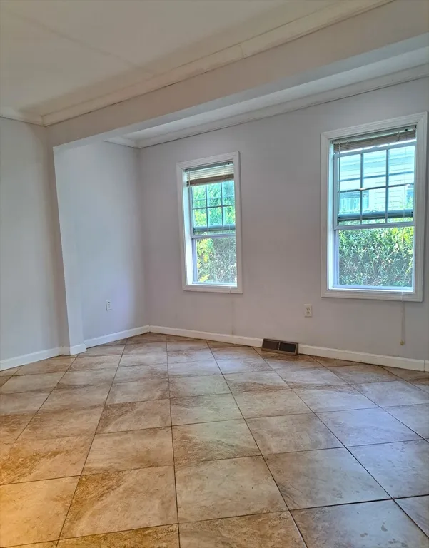 158 Baker St, West Roxbury