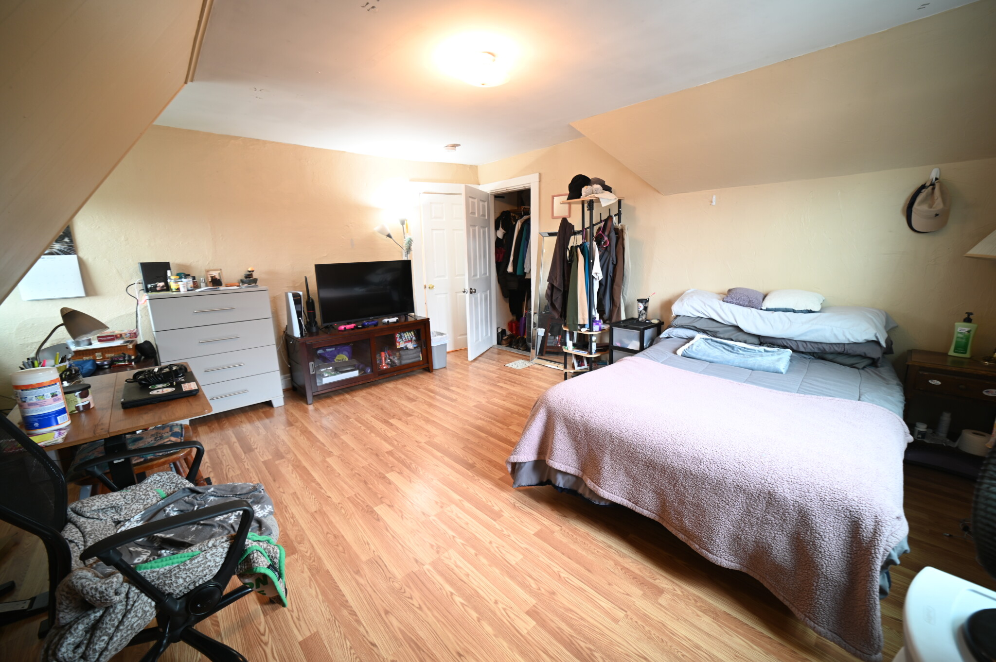 28 Academy Hill Rd, Brighton