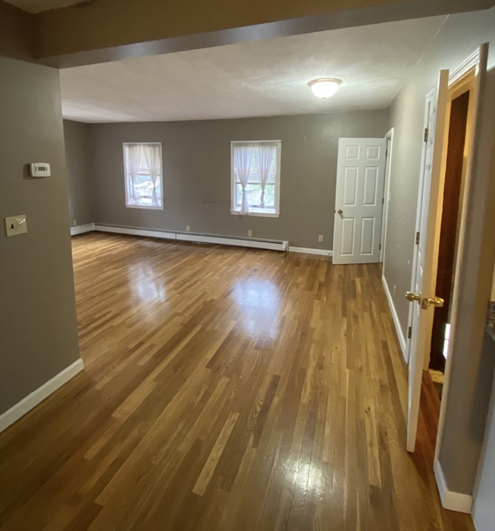 1125 Chestnut St, Newton