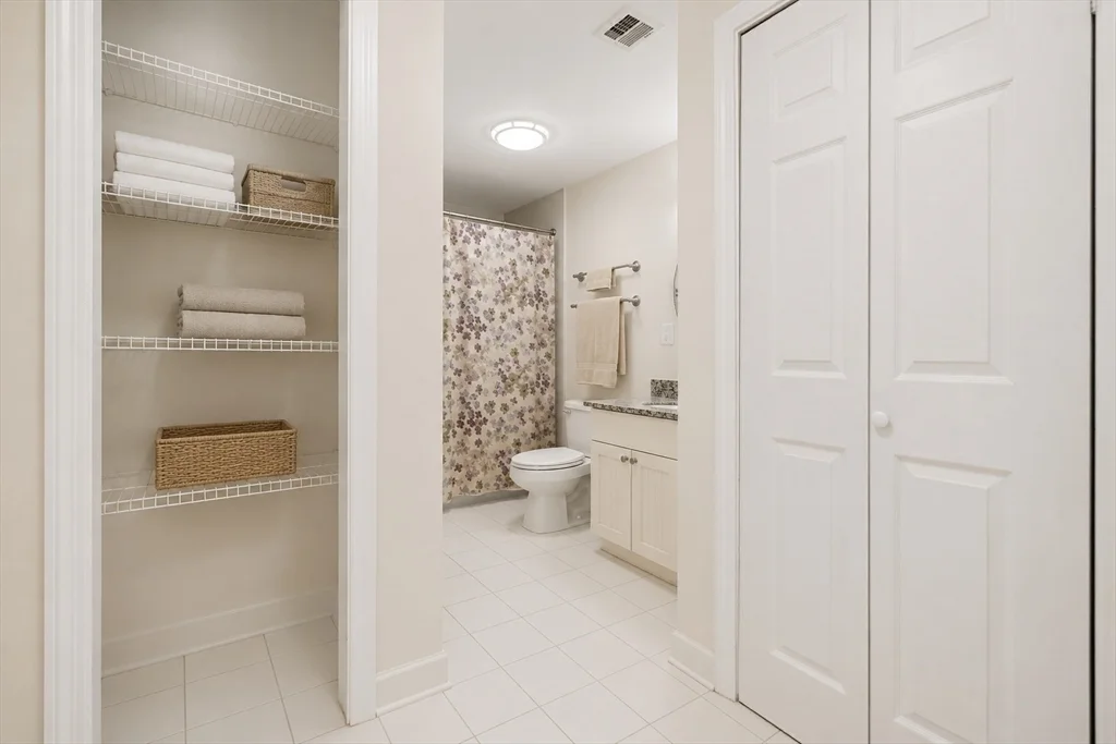 39 Montgomery St, North Cambridge