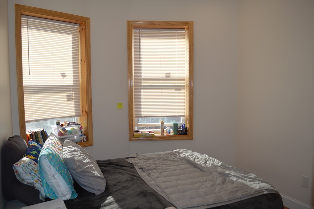 20 Winthrop St, Roxbury