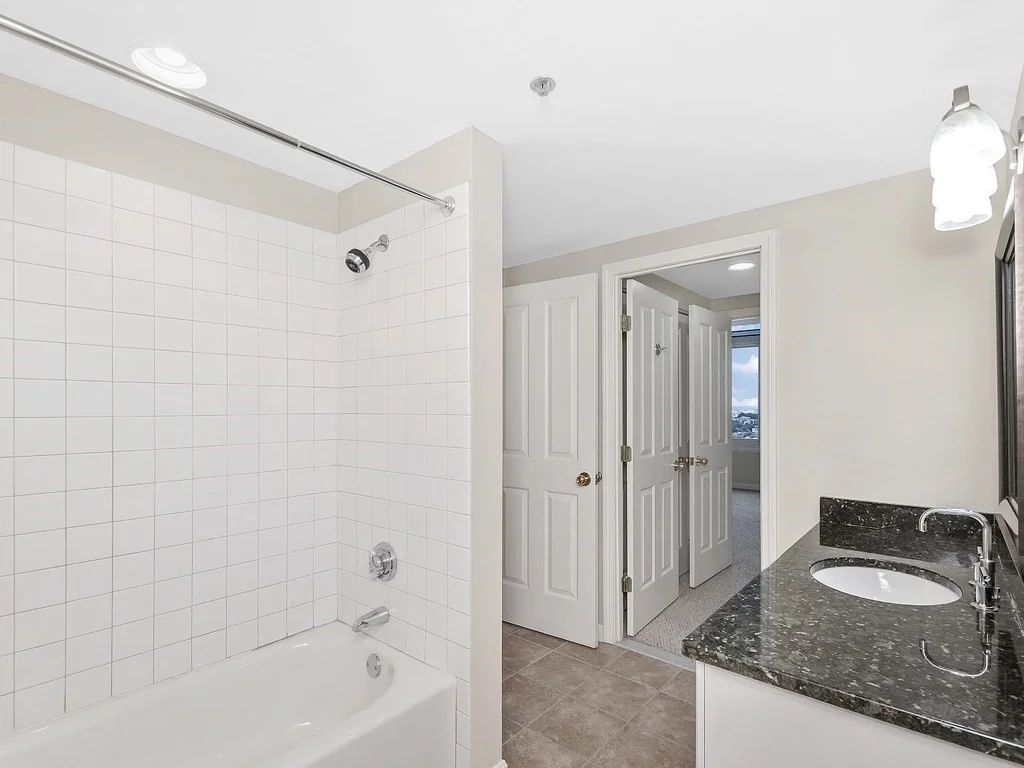 10 Museum Way, East Cambridge