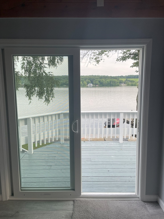 47 Lakeshore Dr, Marlborough