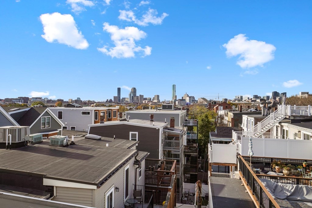 280 Gold St, South Boston