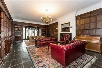 241 Perkins St, Jamaica Plain