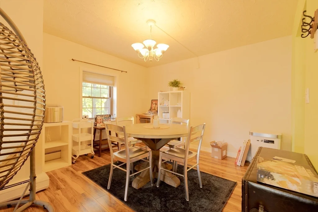 16 Winter St, Waltham