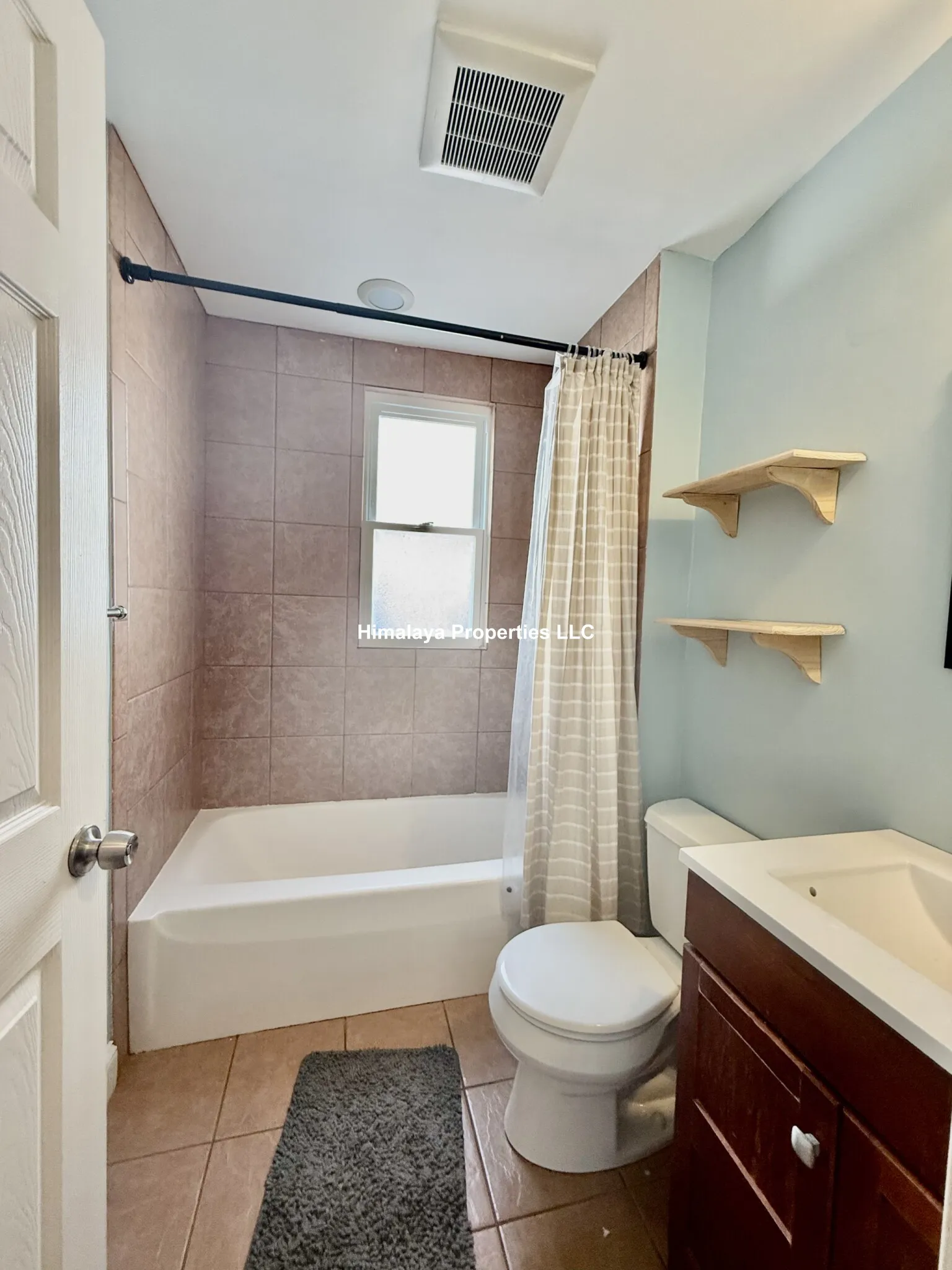 222-224 Calumet St, Mission Hill