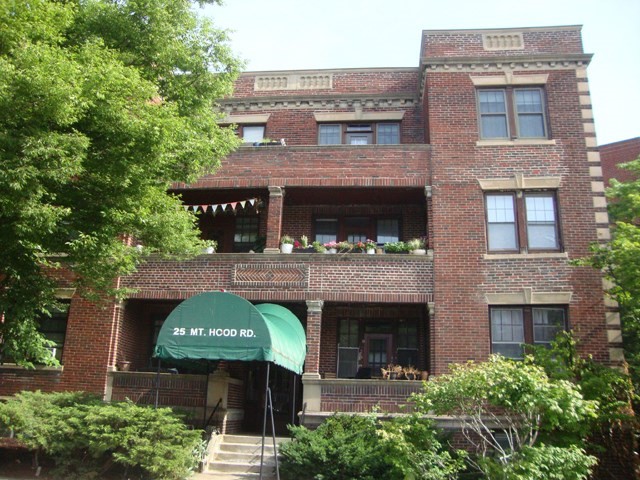 25 Mount Hood, Brighton