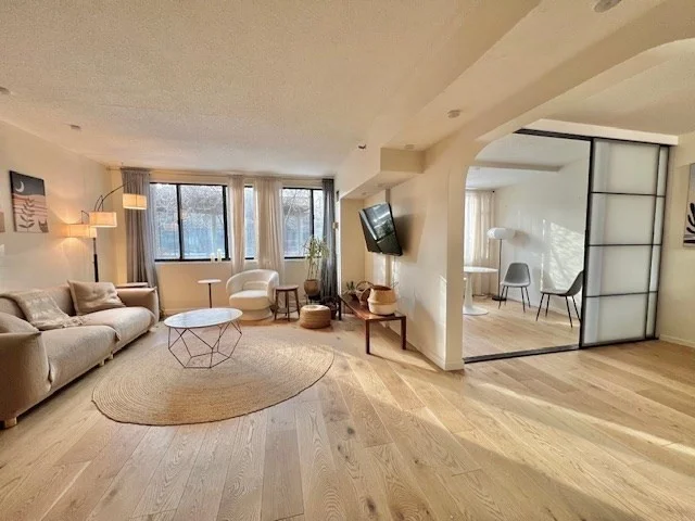 1731 Beacon St, Brookline