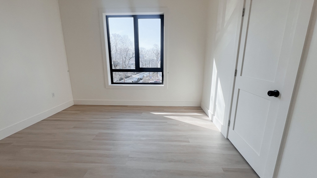 22 Mount Bowdoin Ter, Dorchester