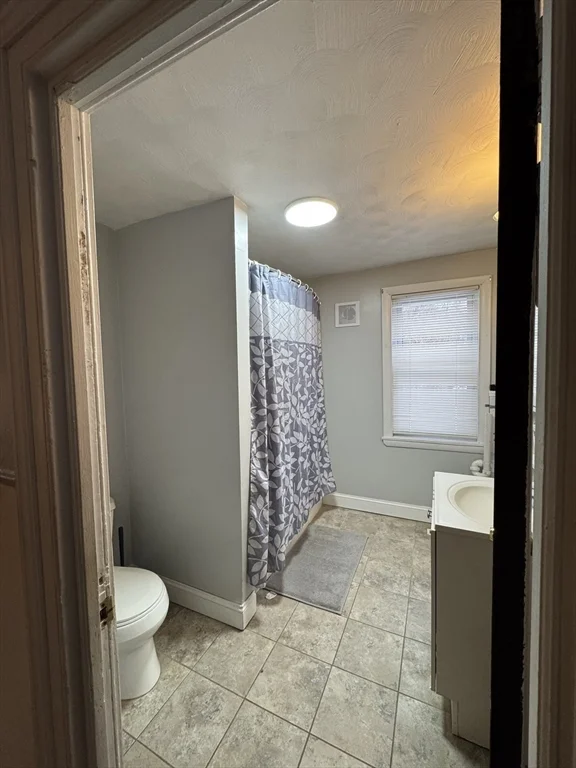 75 Packard St, North Stoughton