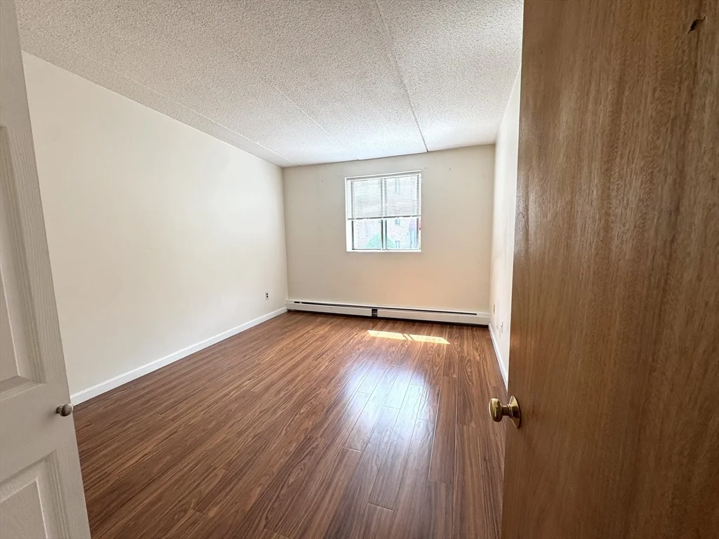 80 North Warren, Woburn