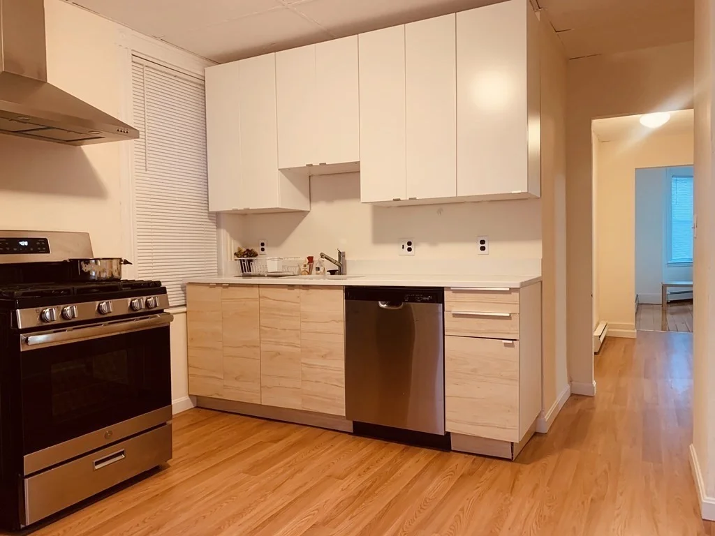 1572 Tremont St, Mission Hill