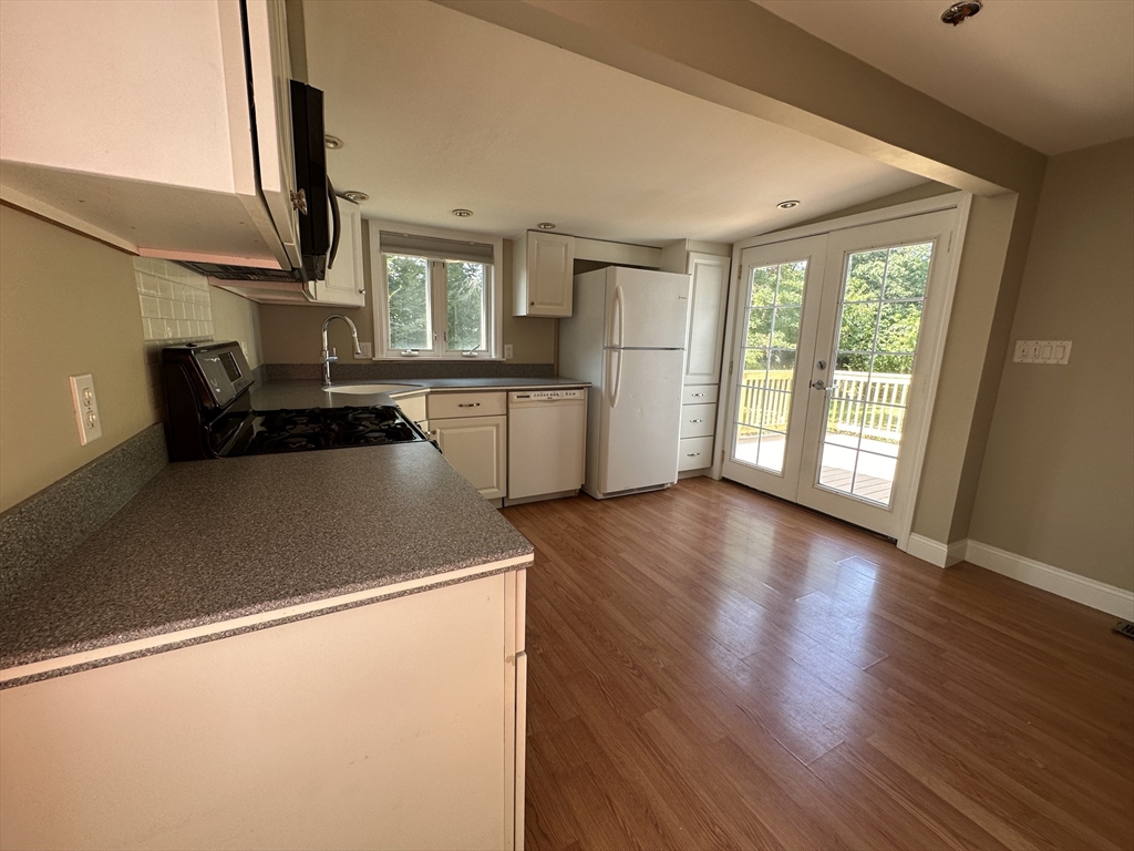 23 Safford St, Quincy