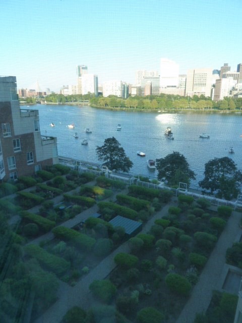 75-83 Cambridge Pkwa, East Cambridge