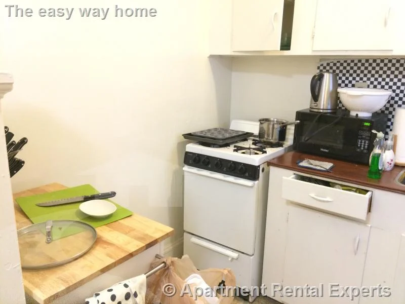 1622 Massachusetts Ave, Harvard Square