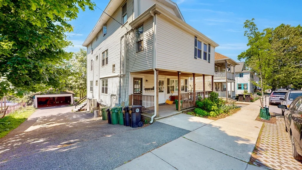 29 Fifield St, Watertown
