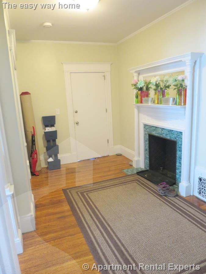 11 Burnside Ave, Porter Square