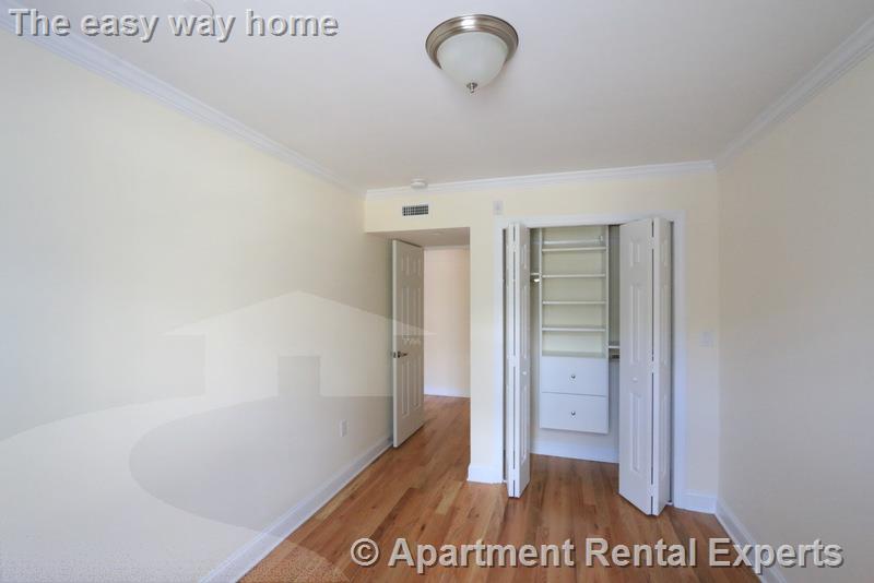 55 Langdon St, Harvard Square