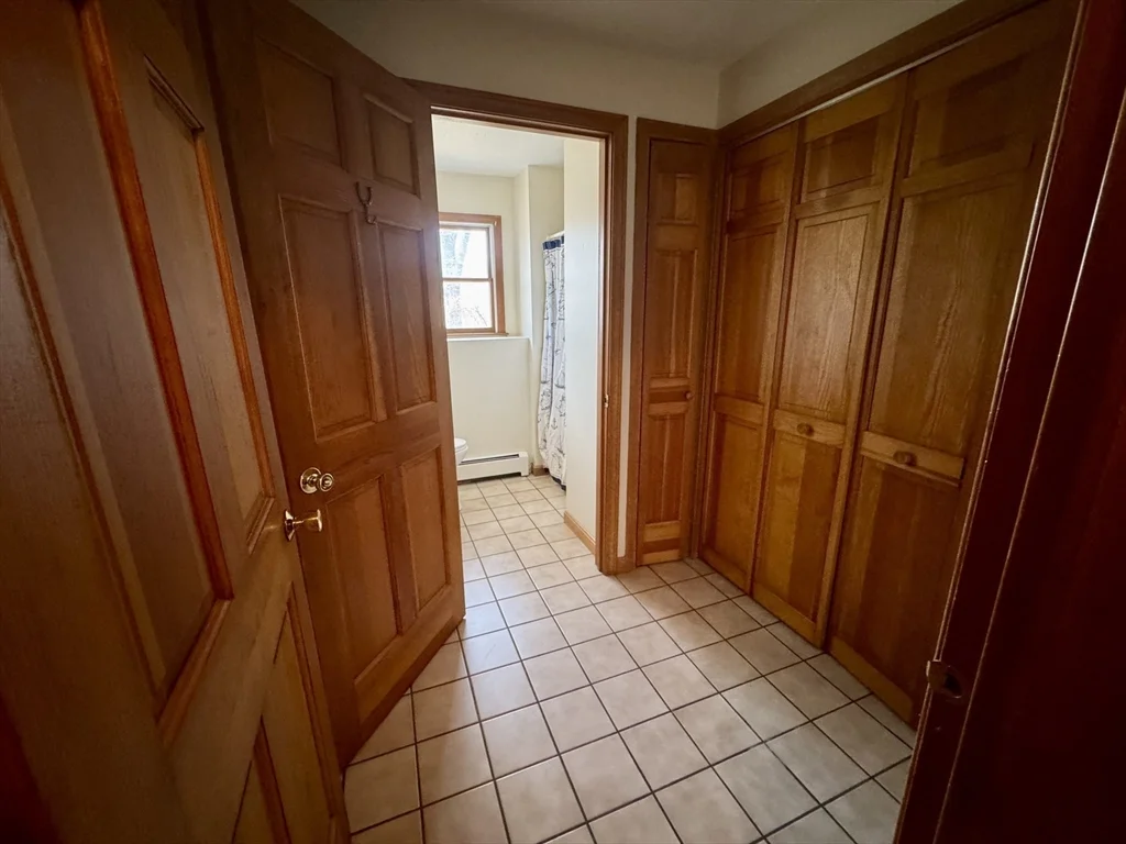 15 Curlew St, West Roxbury