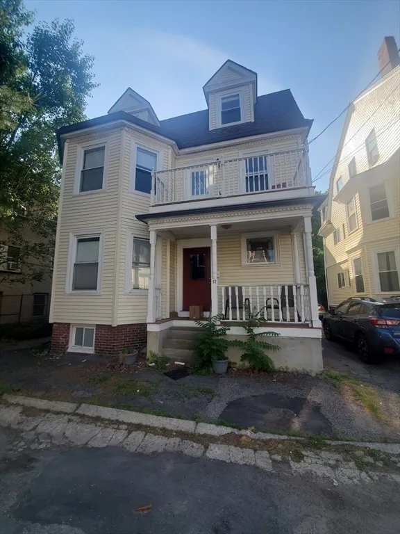 12 Saint Paul St, Mid-Cambridge
