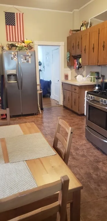 473 Sumner St, East Boston