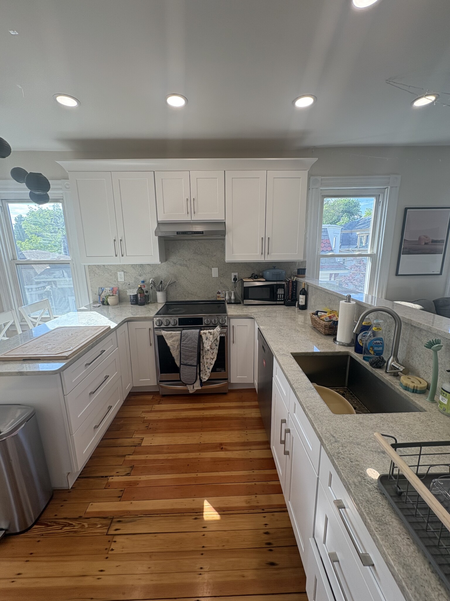 364 Washington St, The Port