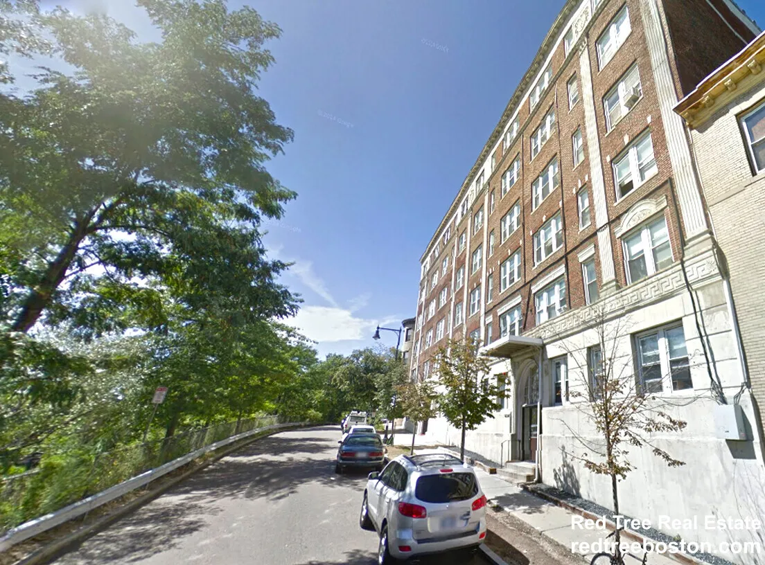 1687 Commonwealth Ave, Brighton
