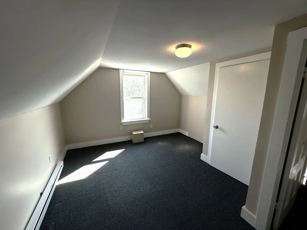 19 Perry St, Ward Two