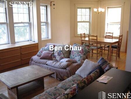 44 Langdon St, Neighborhood Nine