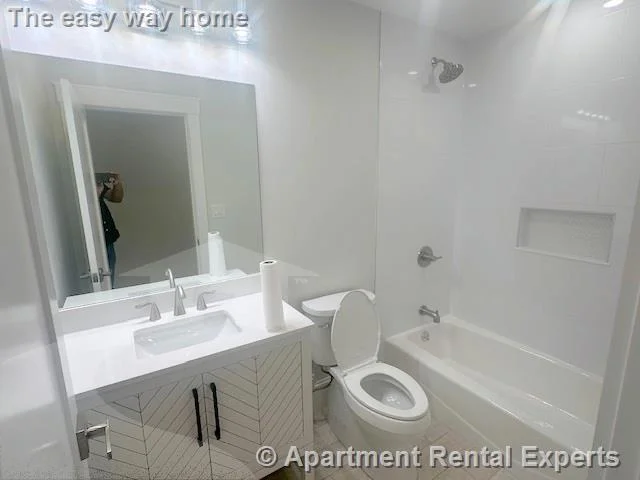 37 Governor Winthrop Rd, Ten Hills