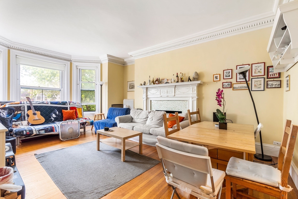 373 Commonwealth Ave, Back Bay