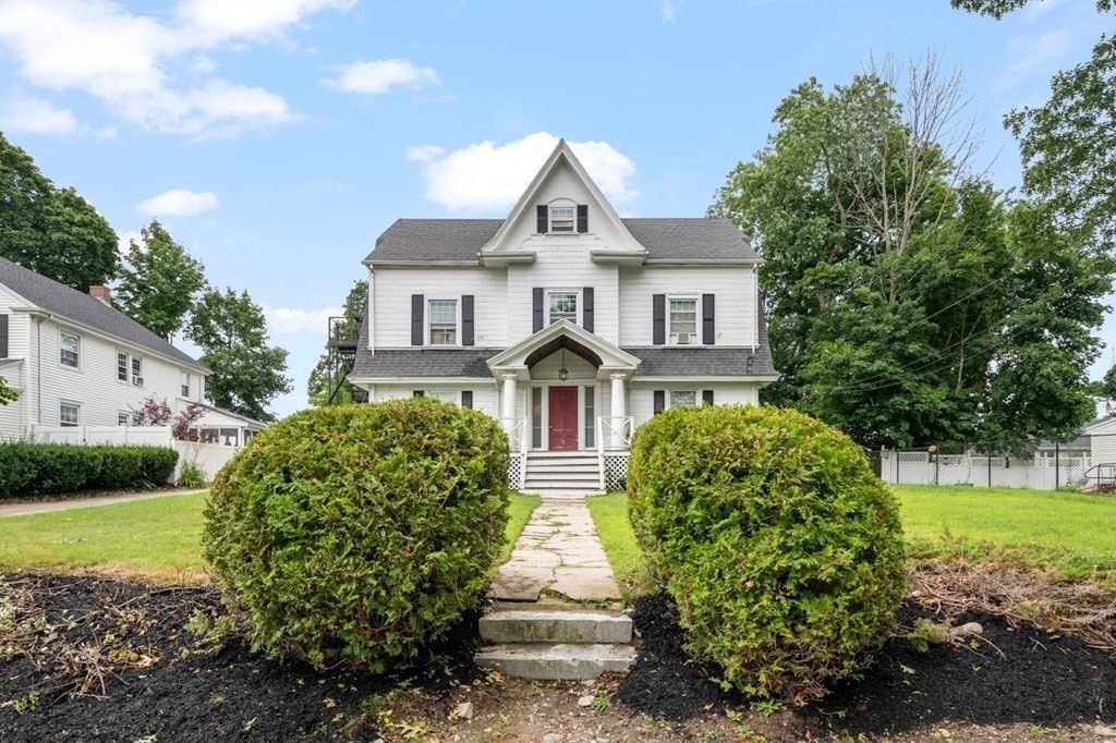 13 Blanchard Rd, Weymouth