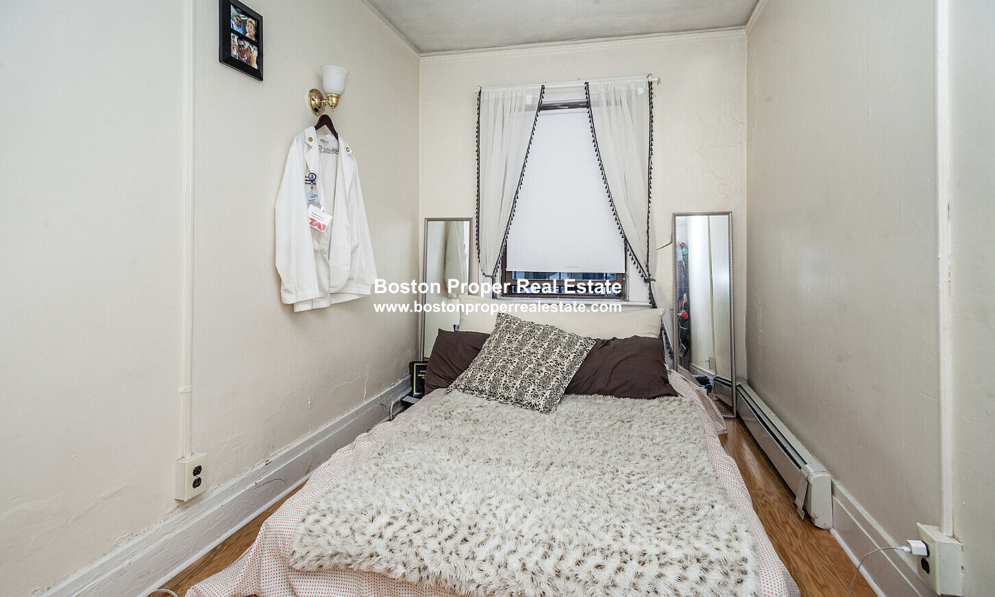 94 West Cedar St, Beacon Hill