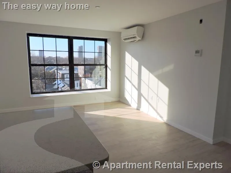 10 Soden St, Central Square