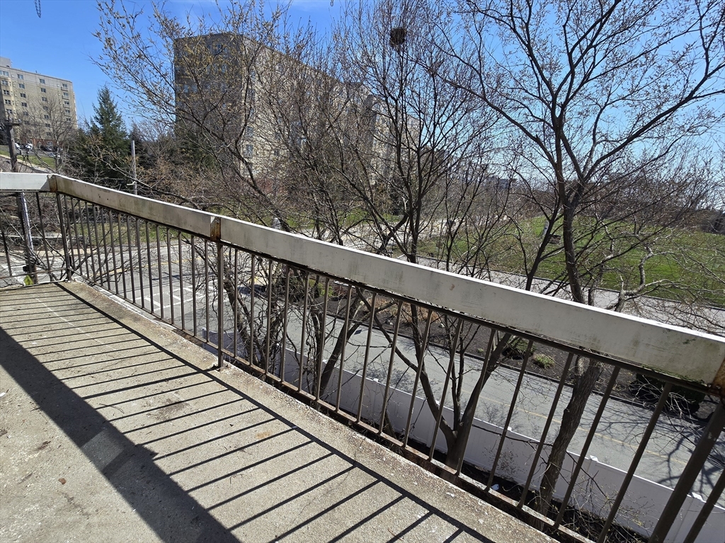 270 Quarry St, Quincy