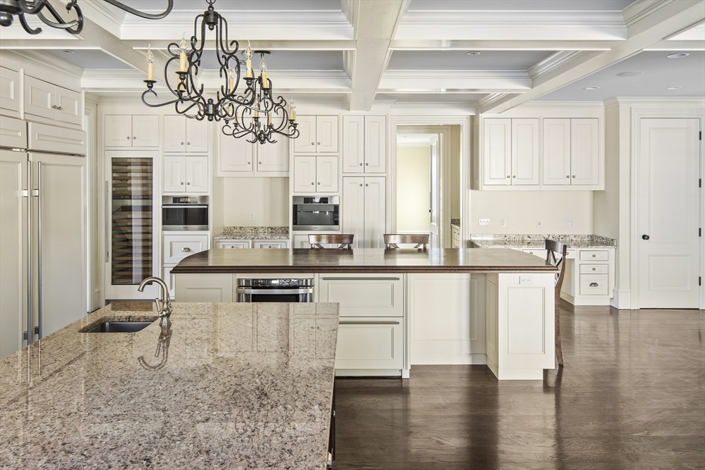 72 Drumlin Rd, Newton