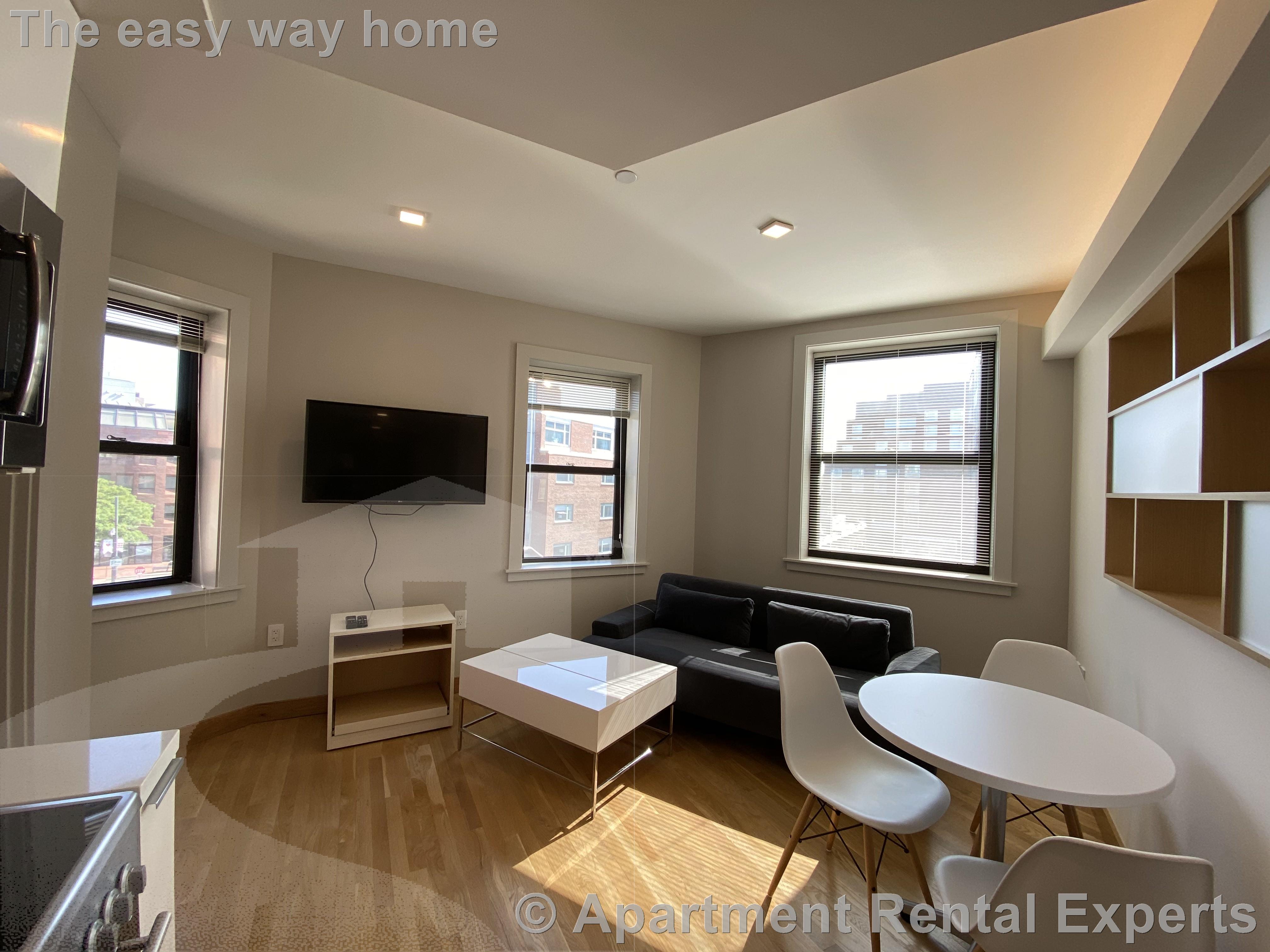 115 Mt Auburn St, Harvard Square