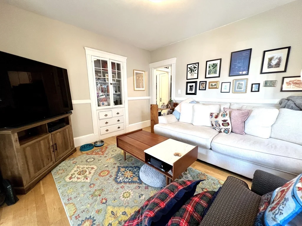 29 Wood St, Neighborhood Nine