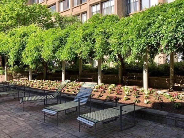 1731 Beacon, Beaconsfield