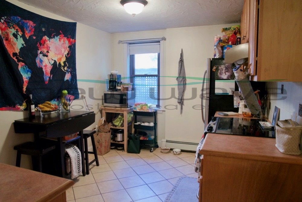 39 Charles St, Beacon Hill